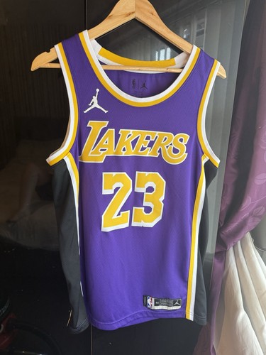 Lakers jersey size - la,