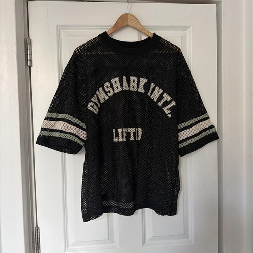 Gymshark black mesh jersey